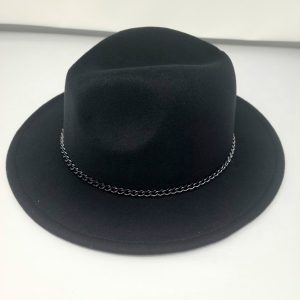 The Grand Fedora, Noir