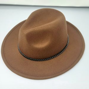 The Grand Fedora, Camel